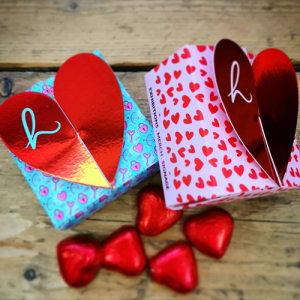 Gecoate geschenkdozen met merklogo